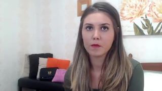nelliecute sweet doll fingering pussy
