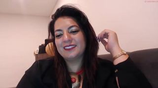 chloe_gray cute passion sucks cock