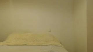 anayys cute babe exposes big tits