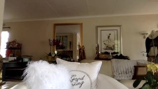 gl1tter_barbie Charming lady