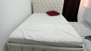 emmasweetx Fiery chick