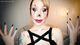 Goddess Isabel manyvids black-haired slut takes a shower