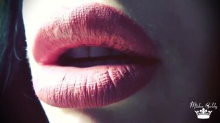 Mistress Misha Goldy manyvids luxurious slut poses in sexy lingerie