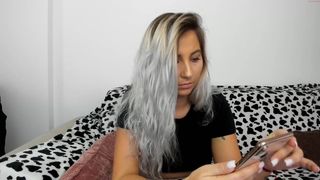 roberta_amy gorgeous girl is naughty in front of a mirror