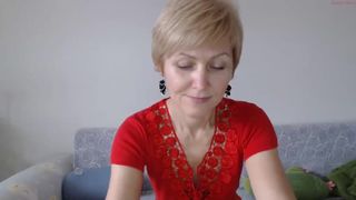 jasmin18v naughty babe caresses hairy cunt