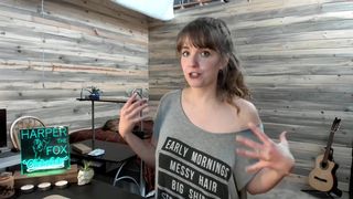 harperthefox sexy babe dancing striptease