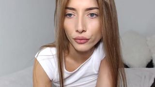 bonnbon Blissful sweetie happily mattresses intimate places in a cozy bedroom