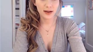 zeta_bb Modest babe tickles clit