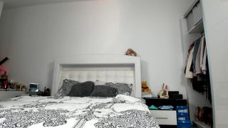 lusyanna babe in stockings fucks ass