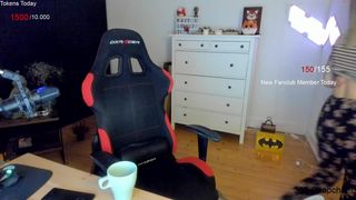 kimilee22 not jerking off without the presence of a girlfriend