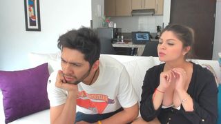 is_aprilkepner busty chick shows her charms