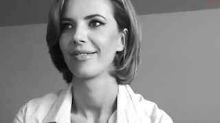 ingridnight cute bitch fucks pussy with phallus