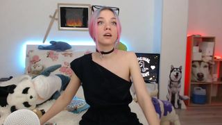 MyLittleRain sexy chicks are naughty