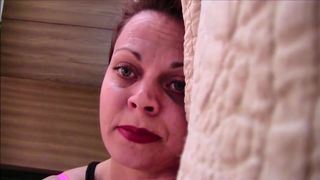 diane andrews  petite slut masturbates with her fingers