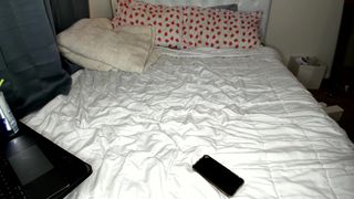 ravendevine  insatiable slut fucks two holes