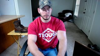 hotmuscles6t9 narrow-eyed jerking pussy phallus