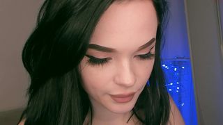 getting_high_  naked babe demonstrates chocolate body