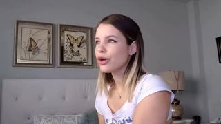 theislandgirl busty courage is naughty with girlfriends