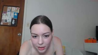 mscoolcheese big tit babe fucked by a toy