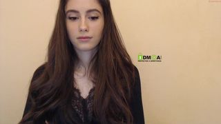 snowww_white crazy passion fingering shaved pussy