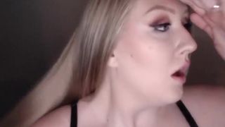 technosexx1 blonde passion caresses shaved pussy