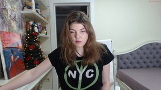 patriciashiny beautiful chick fucked with sex toys