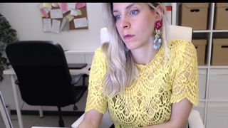 tiffany925 cute blonde fucks herself with a phallus