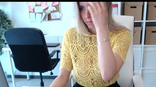 tiffany925 bitch with big tits rides vagina toy