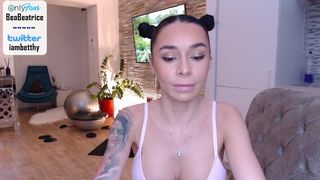 squirtbetty hot masturbation