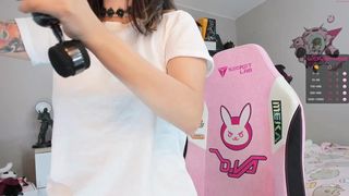 sherryshen spectacular devil smartly jerks off her dildo