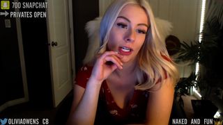 oliviaowens skinny beauty jerks off in her shower