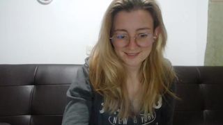 megan_best naughty bitch massages juicy holes