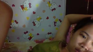 lil_kitty14 hot beast jerking her shaved cunt