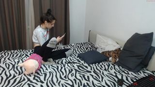 hydra_rus cute brown-haired woman performs double fuck