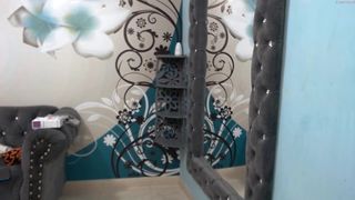 delicios_brunette handjob in front of the camera