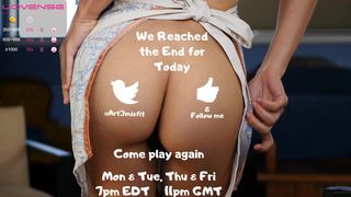 artemisfit cute girls masturbate pussy