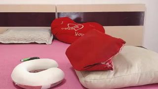 full_milk busty bitch in stockings masturbating with fingers