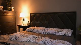 browniezuza the naughty bitch jerks off with sex toys