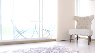 alanna_gomez crazy chick caresses sex lips