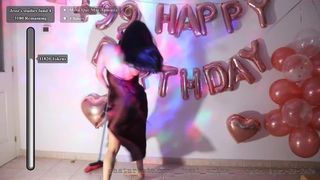 _jessi_arias_ crazy girl plows pussy with phallus