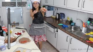 _jessi_arias_ dark skinned lady gently jerks her pussy