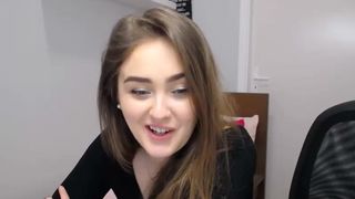 silvia_ami passionate skin jumps on a dildo