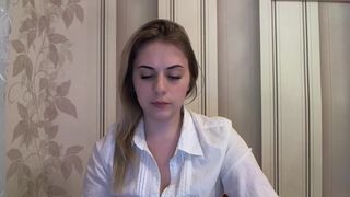 miss_sweety22 busty ruining caresses vagina