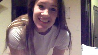 lala_nibbles Chubby brunette