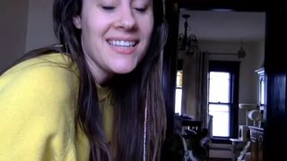 lala_nibbles busty mare caresses pussy