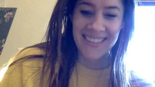 lala_nibbles gorgeous bitches do caressing in the shower