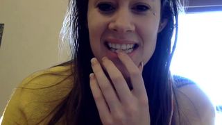 lala_nibbles Delicious lady