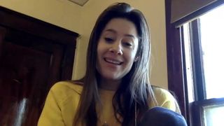 lala_nibbles seductive babe shows boobs