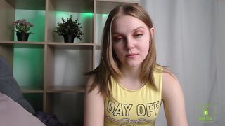 jenna_white hot chick fucks pussy sex toy