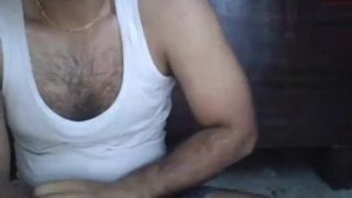 hottest69xxx hot chick fucks shaved pussy